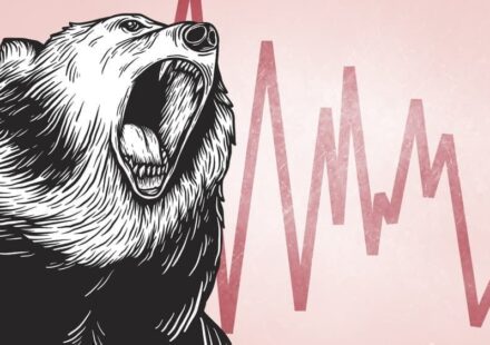 Oil Prices Set for Solid Weekly Loss on Tariffs and Ample Supply