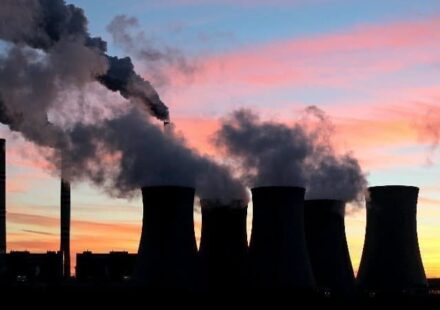Coal’s Last Stand? U.S. Power Plants Face a Mass Exodus in 2025