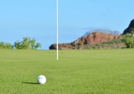 Study: Golf Courses Take Up More Land Than Solar, Wind