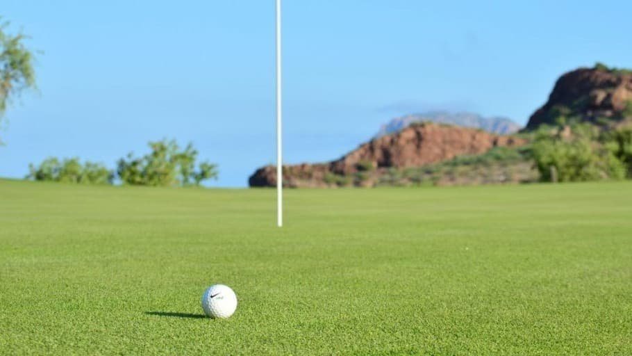 Study: Golf Courses Take Up More Land Than Solar, Wind