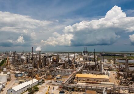 U.S. Refiner HF Sinclair Swings To Loss as Margins Shrink