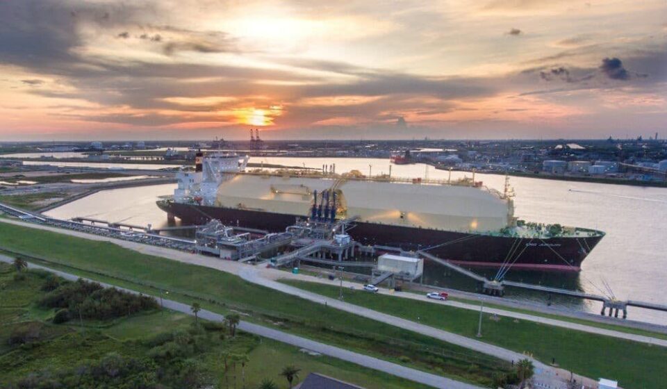 Trump Unleashes LNG and Drilling Free-for-All