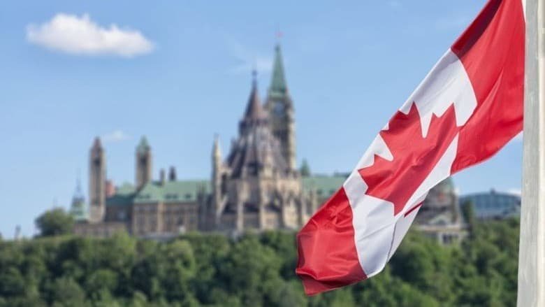 Canadians Overwhelmingly Support Retaliatory Oil Tariffs In Trump Trade War