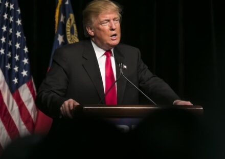 Trump May Exclude Oil From Canada and Mexico Tariffs