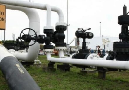 Oil Prices Fall After Colombia’s Tariff Threat Is Reversed