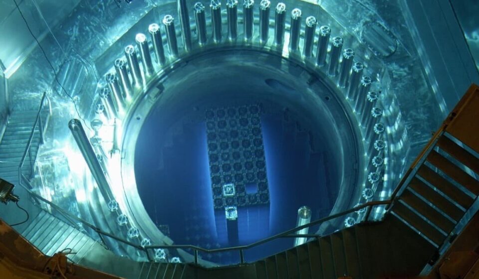 Workers Seek Shelter As Hanford Nuclear Complex Issues Leak Alert