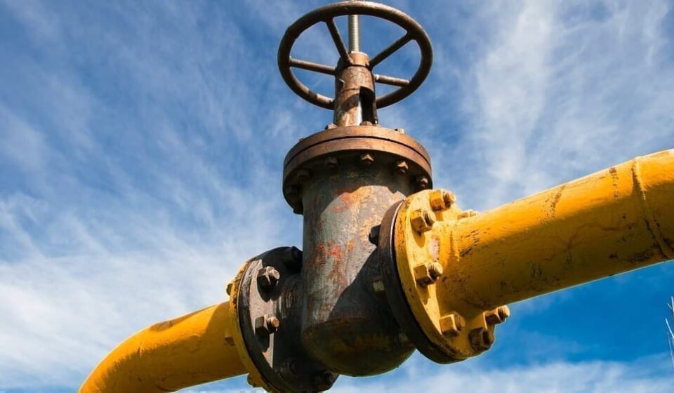 Syrian Oil Supply Crisis Deepens as Iraq Cuts Exports