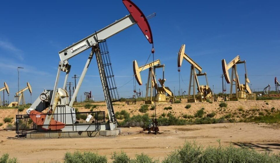 Oman’s State Oil Firm Plans More Unit Listings After Record IPO