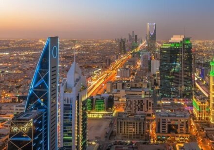 Saudi Arabia Cuts Oil Prices for Asia as Demand Concerns Persist