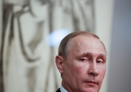Putin's Gazprombank Move Creates Ripple in EU-U.S. Sanctions Strategy