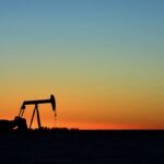 Oil Prices Surge 8% After Trump Reimposes Iran Blockade