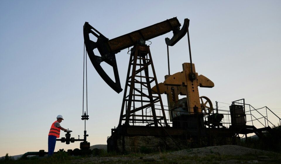 Citi: Oil Could Sink to $60 as Hormuz Traffic Normalizes