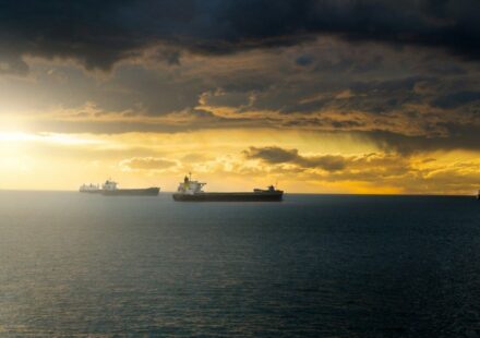Iran Exports Crude at 20% Premium Even as Unsold Barrels Pile Up at Sea