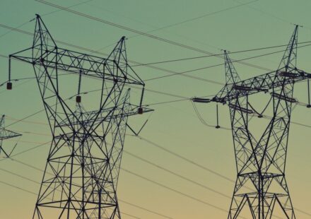 Japanese Banks Commit $496 Million to India's Power Grid Expansion