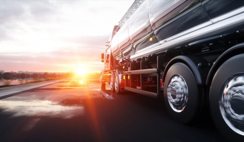 India Hikes Diesel and Jet Fuel Export Tax