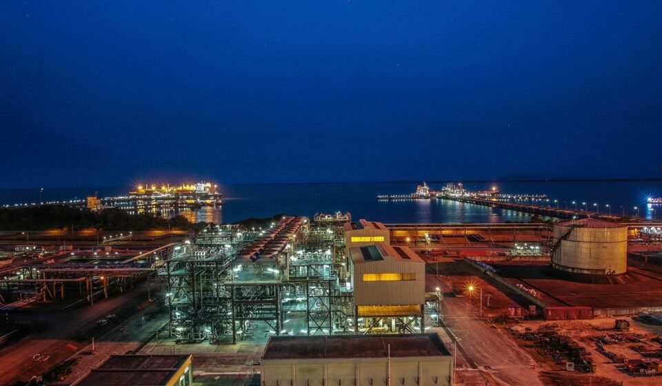 Компания NLNG заключила с Baker Hughes 13-летний контракт на обслуживание газовых турбин