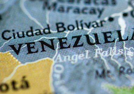 Indian Oil Giant Secures U.S. License to Return to Venezuela