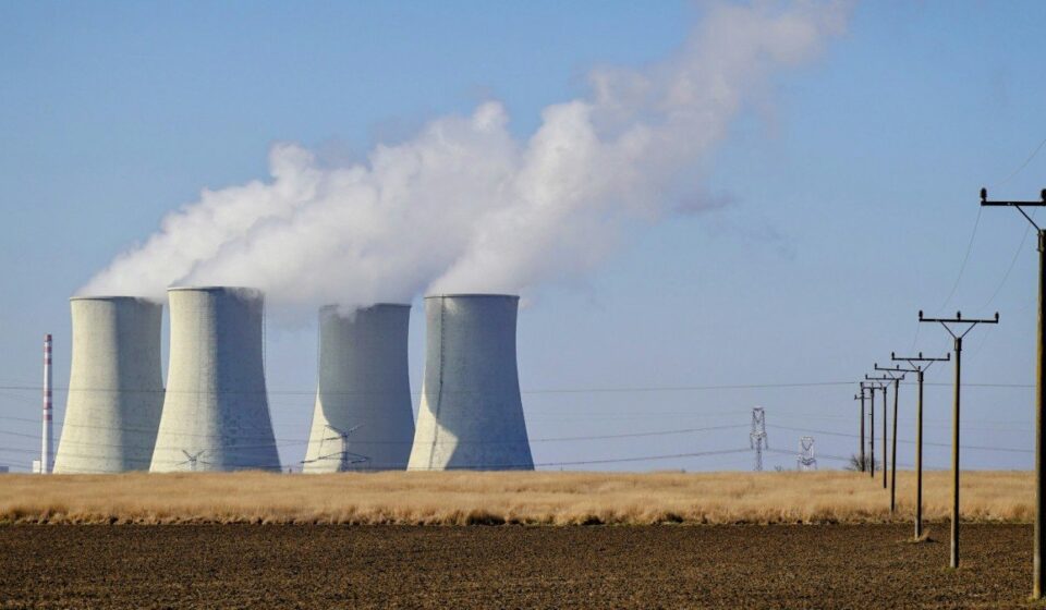Romania Restarts Coal Plant as Danube Drought Forces Nuclear Shutdown