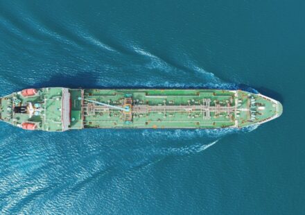 Hormuz Tanker Traffic Stalls at Two-Month Low as Attacks Escalate