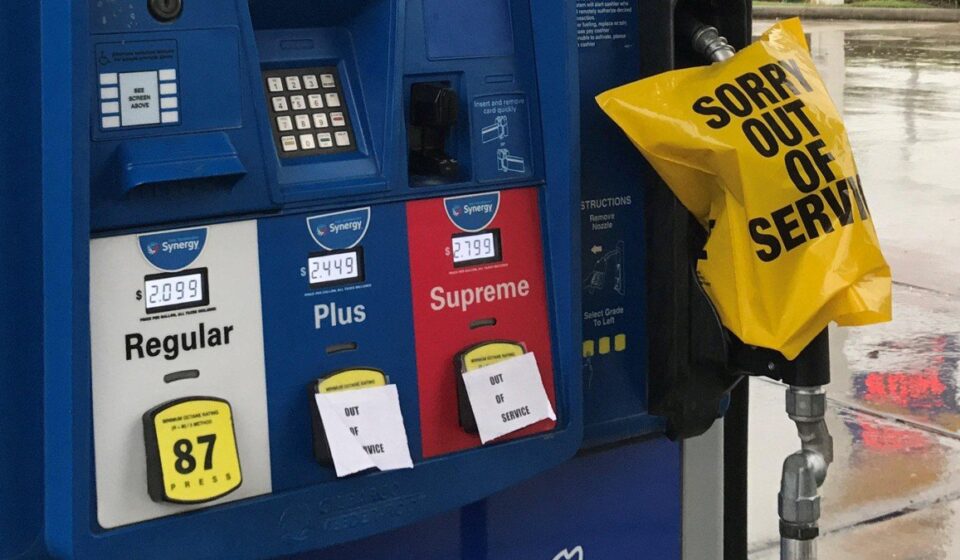 Washington Eases Gasoline Rules as Iran Pressure Campaign Jolts Fuel Costs