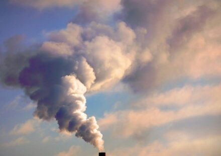 Australian Regulator Wants Tougher Pollution Rules for Darwin LNG Plants