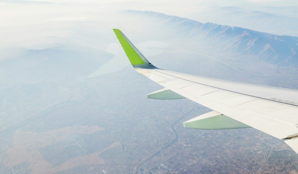 World's Largest Electric Plane Flies for 27 Minutes on $5 of Power