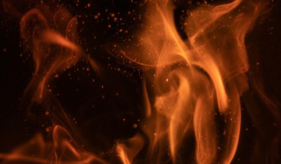 Fire Breaks Out at Rosneft-Owned Refinery After Ukrainian Drone Strike
