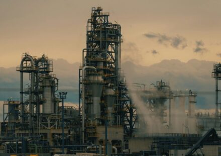 Indian Refiners Seek 6 Million Barrels of Spot Crude