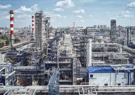 Belarus Refineries Post Decade-High Profits Amid Russia's Fuel Crisis