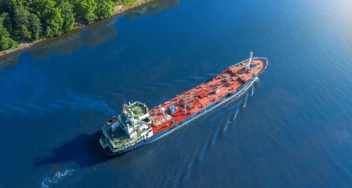 Russia to Send First Diesel Tanker to U.S. on Thursday