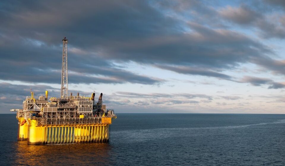 Norway's Gas Production Plunges 12.6% as Europe Heads into Winter