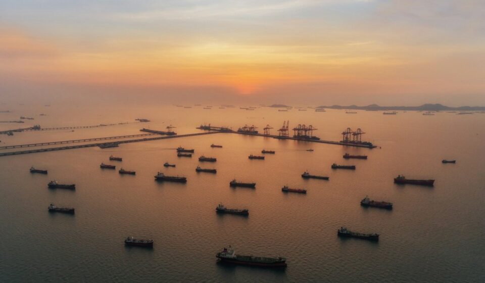 Brent Tumbles to $96 as Gulf Oil Flows Bounce Back