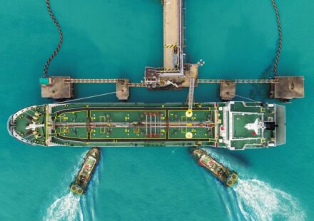 Saudi Arabia Restarts Red Sea Crude Oil Loadings